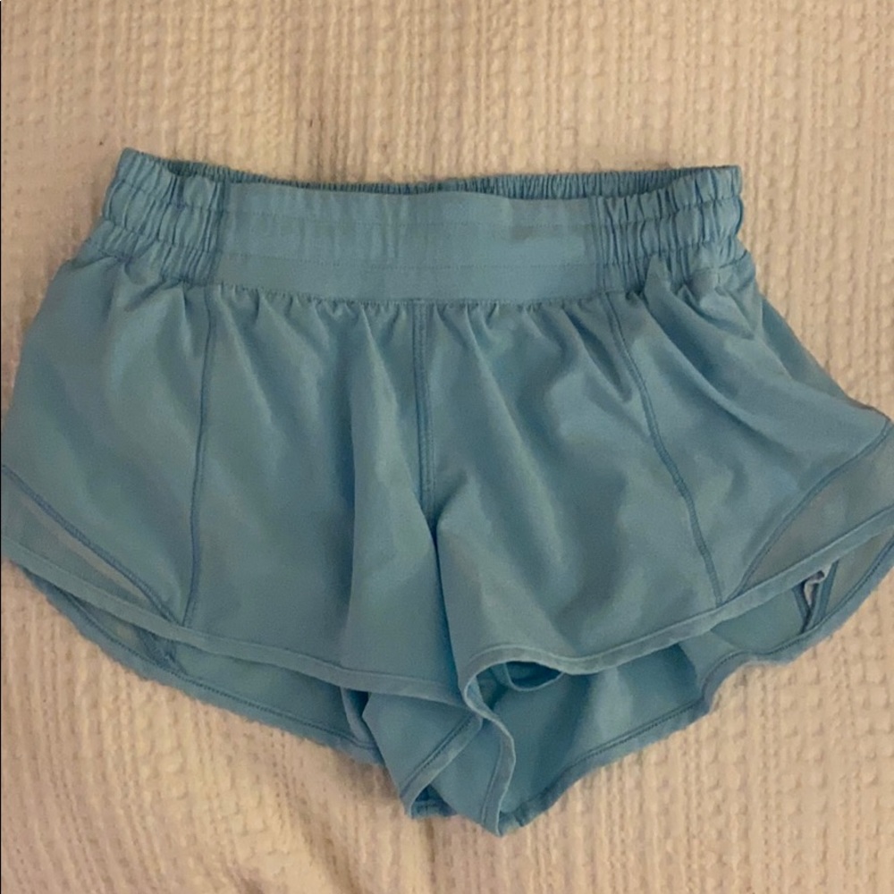 LULU LEMON SHORTS